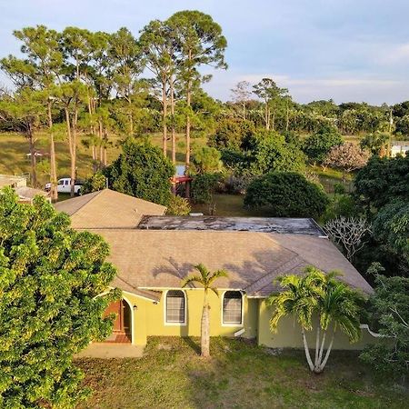 Ananda Farmhouse And Retreat. Lake Worth Beach Exterior foto