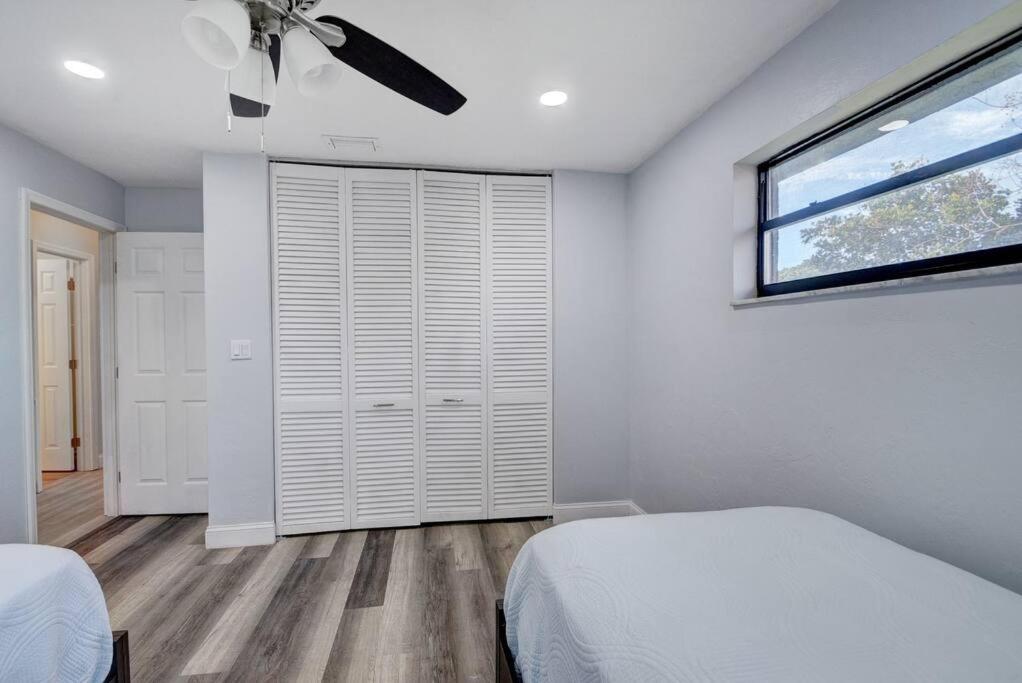 Ananda Farmhouse And Retreat. Lake Worth Beach Exterior foto