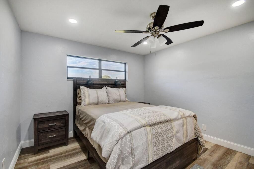 Ananda Farmhouse And Retreat. Lake Worth Beach Exterior foto
